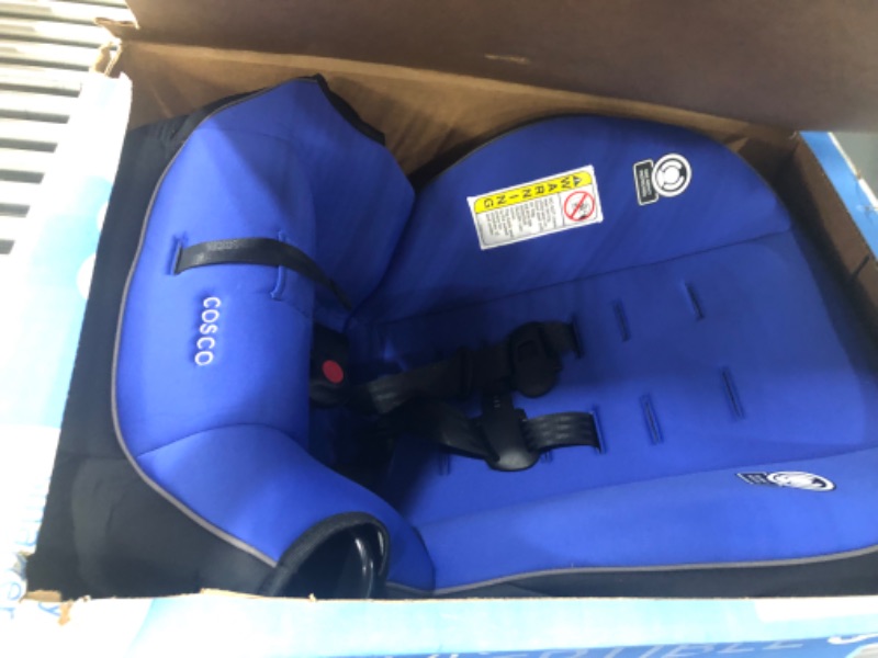 Photo 3 of Cosco Onlook 2-in-1 Convertible Car Seat, Rear-Facing 5-40 pounds and Forward-Facing 22-40 pounds and up to 43 inches, Vibrant Blue