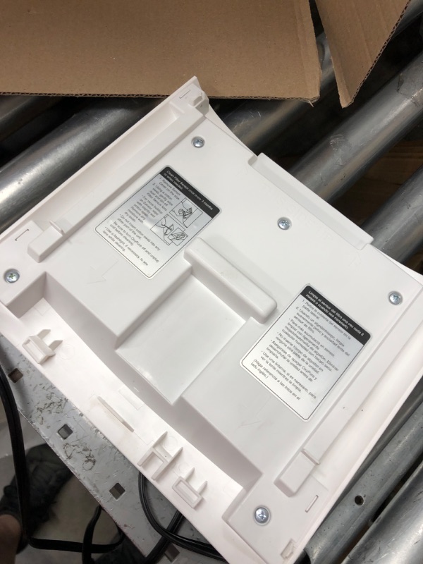 Photo 1 of ***PARTS ONLY NOT FUNCTIONAL***Nuwave OxyPure ZERO Smart Air Purifiers, ZERO Waste & ZERO Filter Replacements, Covers Up to 2002 Sq.Ft. for Home Large Room Bedroom, 30°, 60°, 90° Vents, 6 Fan Speeds, Sleep Mode, Timer
