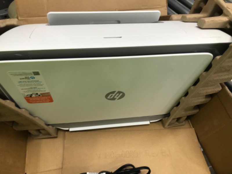 Photo 3 of HP DeskJet 2755e Wireless Color All-in-One Printer with bonus 6 months Instant Ink (26K67A), white