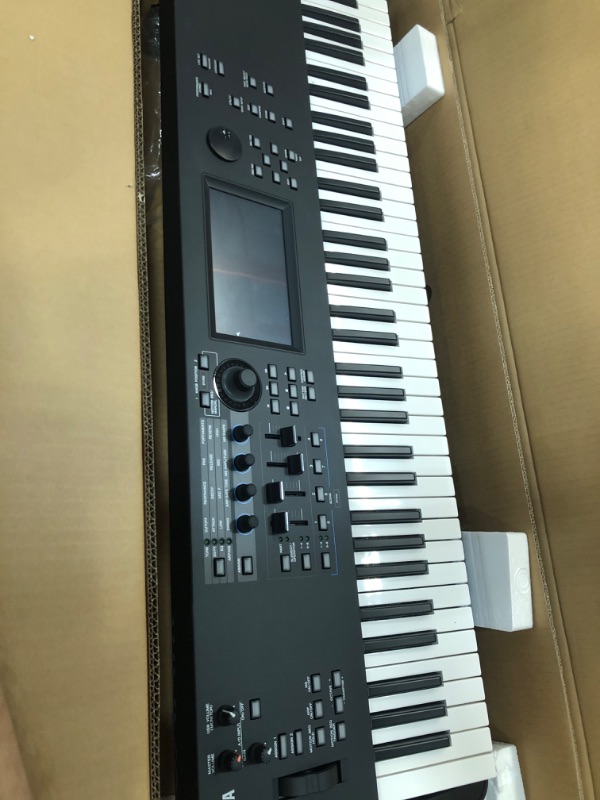 Photo 5 of ***DAMAGED - SEE NOTES***
Yamaha MODX7+ 76-Key Synthesizer Workstation , Black
