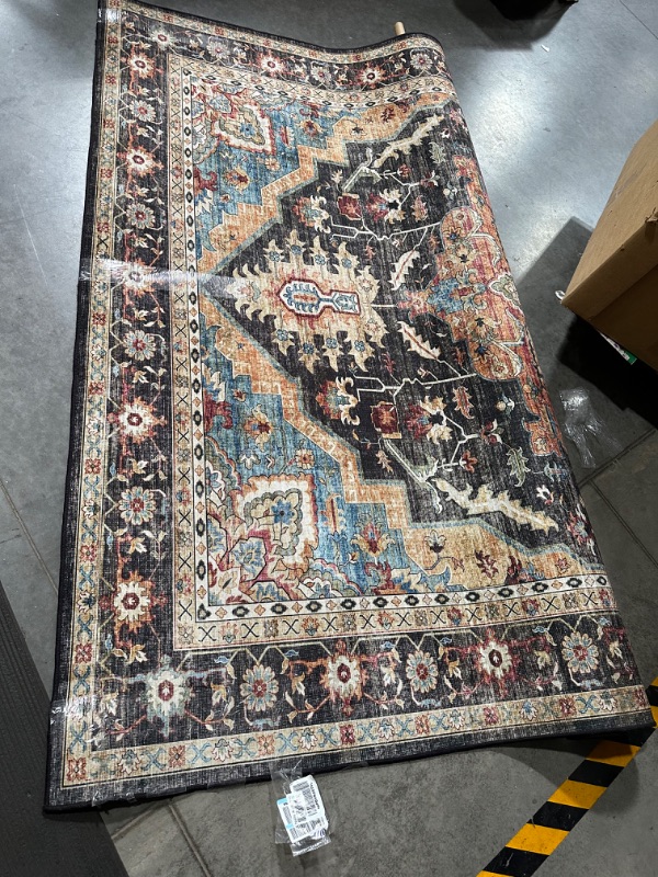 Photo 2 of 10 FOOT RUG 