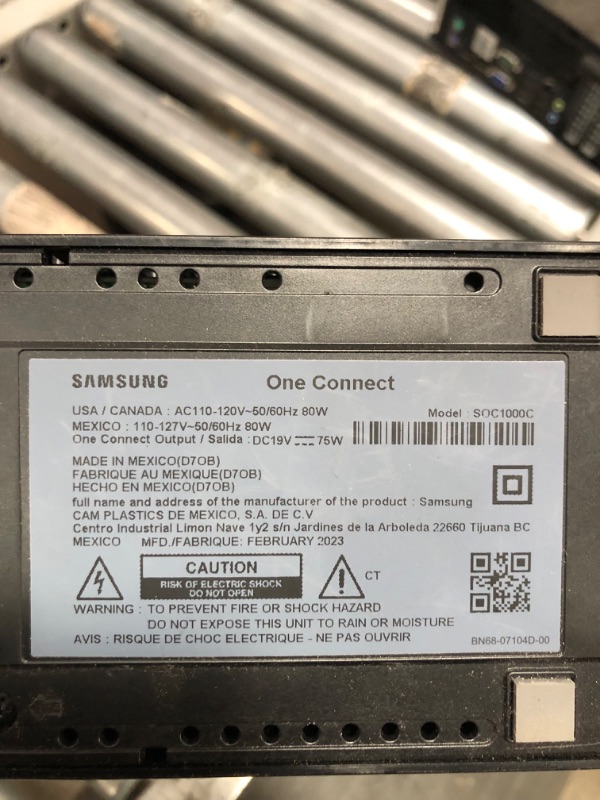 Photo 2 of Samsung Model BN96-56379A One Connect Box Model SOC1000MA #U7100
