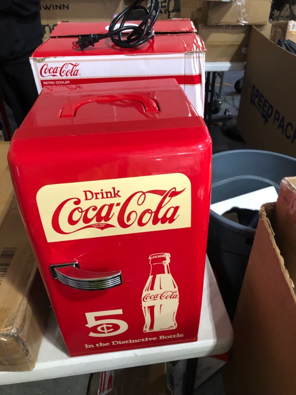 Photo 3 of *USED* Coca-Cola Retro 18 Can Mini Fridge 22L (23 qt), AC/DC Portable Cooler for Snack Lunch Drinks, Includes 12V and AC Cords, for Home Office Dorm Cottage, Red and White