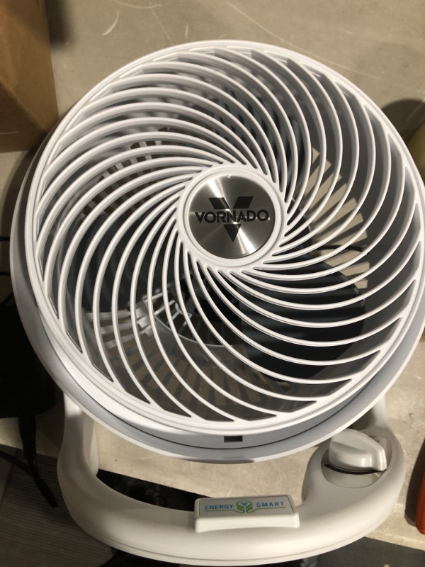Photo 3 of * item sold for parts * repair * 
Vornado 610DC Energy Smart Medium Air Circulator Fan with Variable Speed Control 610DC — Energy Smart Fan