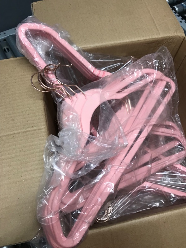 Photo 3 of 100 pack velvet hangers
PINK 