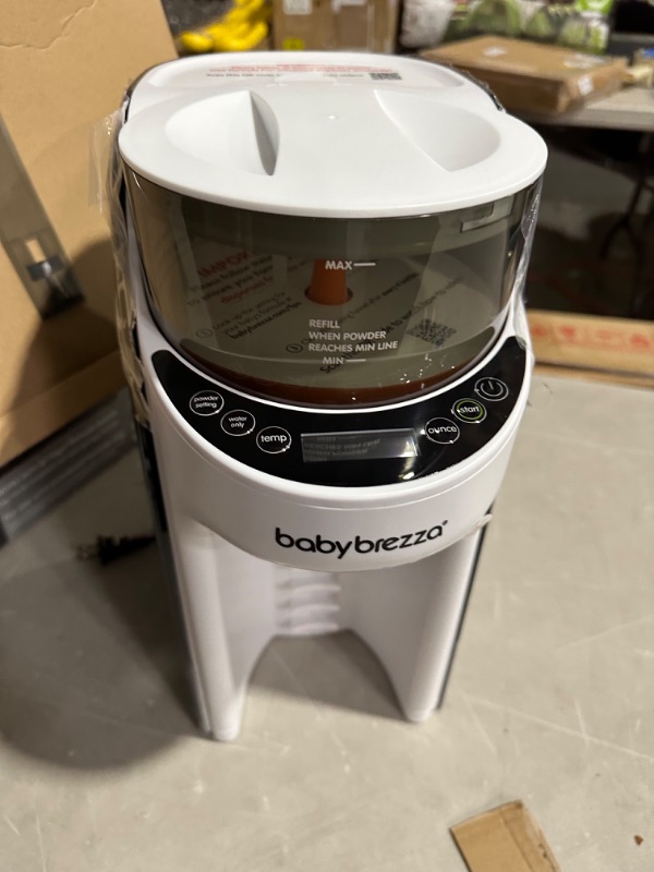 Photo 6 of Baby Brezza Formula Pro Advanced Formula Dispenser Machine