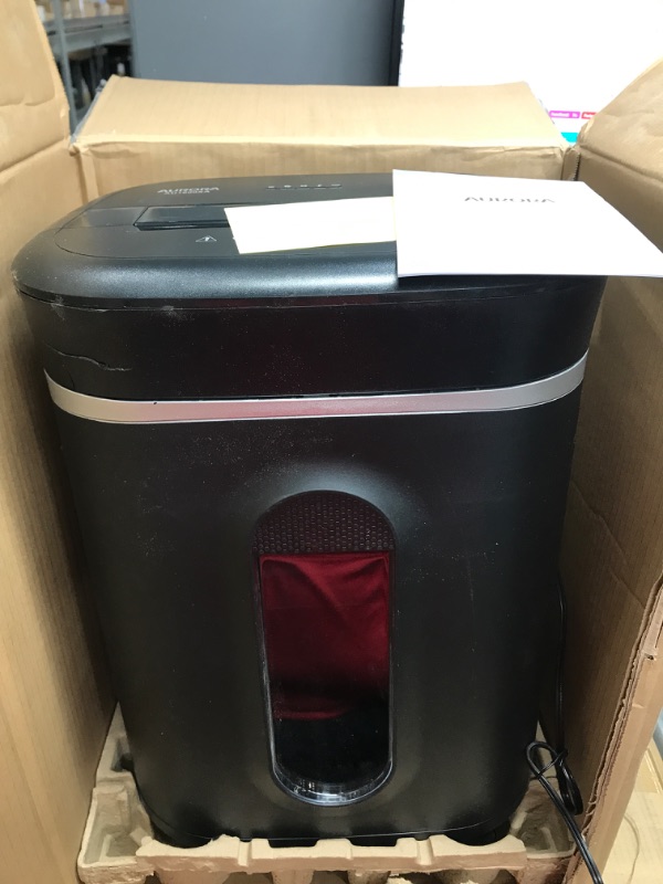 Photo 2 of Aurora AU1800XA Anti-Jam 18-Sheet Crosscut Paper/CD and Credit Card Shredder/ 6-Gallon pullout Basket 30 Minutes Continuous Run Time 18-sheet Crosscut Shredder