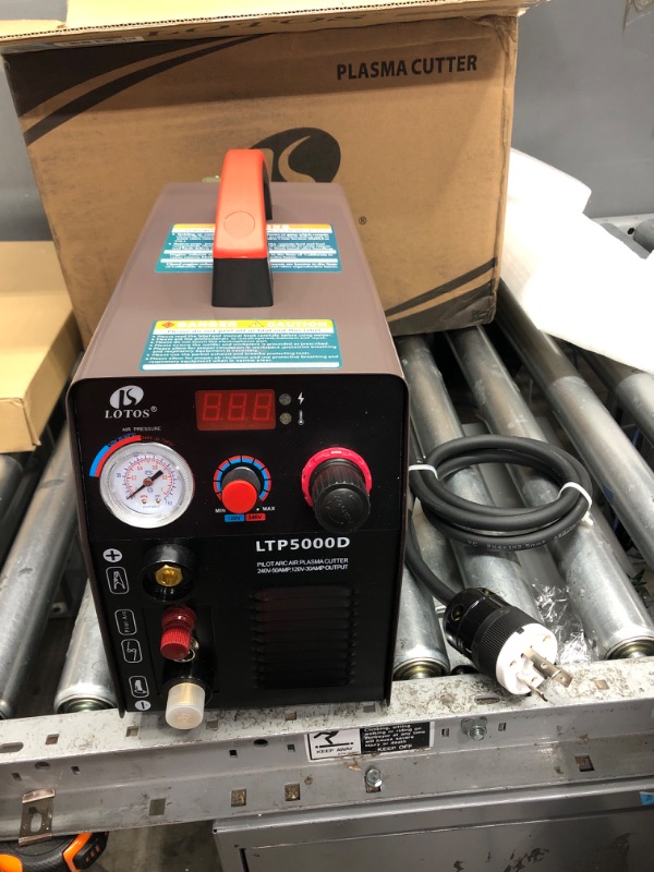 Photo 2 of **SEE NOTES**
LOTOS LTP5000D 50Amp Non-Touch Pilot Arc Plasma Cutter, Brown & Technology LCS22 Plasma Cutter Consumables Sets for Brown Color LT5000D and Brown Color CT520D (Pack of 22)