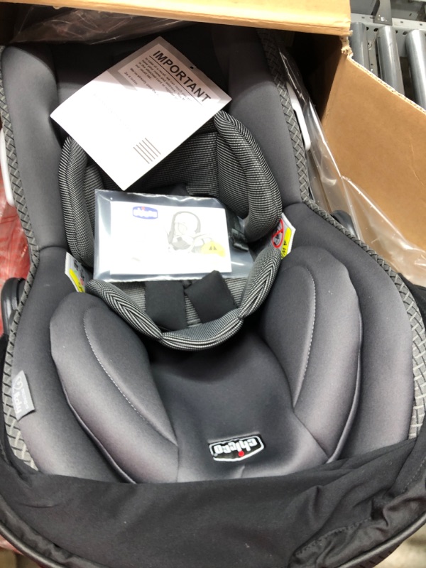 Photo 2 of 
Chicco Fit2 Air Infant & Toddler Car Seat - Vero | Black
Color:Vero
Style:Fit2 Air