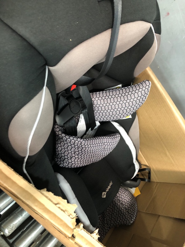 Photo 1 of Car seat (brown)