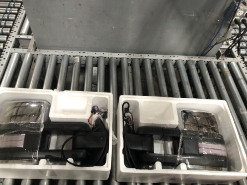 Photo 1 of NEW* Switchback Towing Mirror for Silverado Sierra - Compatible with 2014-2018 Chevy GMC 1500;2015-2019 Silverado Sierra 2500 HD 3500 HD with Power Adjusted Glass Heated Running & Turn Signal Lights Chrome SWITCHBACK Chrome/Smoke Lens-switchback lights