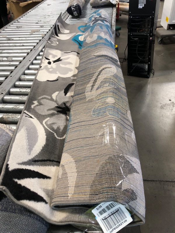 Photo 1 of Rugshop Modern Floral Design Area Rug for Living Room,Bedroom,Home Office,Kitchen Non Shedding Area Rug Modern Floral Area Rugs 6' 6" x 9' Blue Blue 6' 6" x 9'