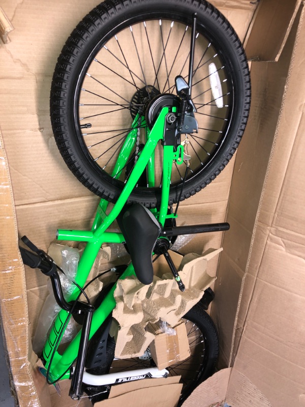 Photo 2 of *SLIGHTLY USED//MISSING ITEMS** RoyalBaby Freestyle Kids Bike 12 14 16 18 20 Inch Bicycle for Boys Girls Ages 3-12 Years, Multiple Color Options Green 20 Inch With Kickstand (Dual Hand Brakes)