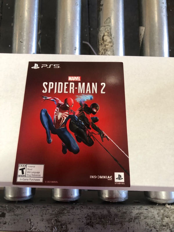 Photo 7 of PlayStation 5 Console – Marvel’s Spider-Man 2 Limited Edition Bundle
