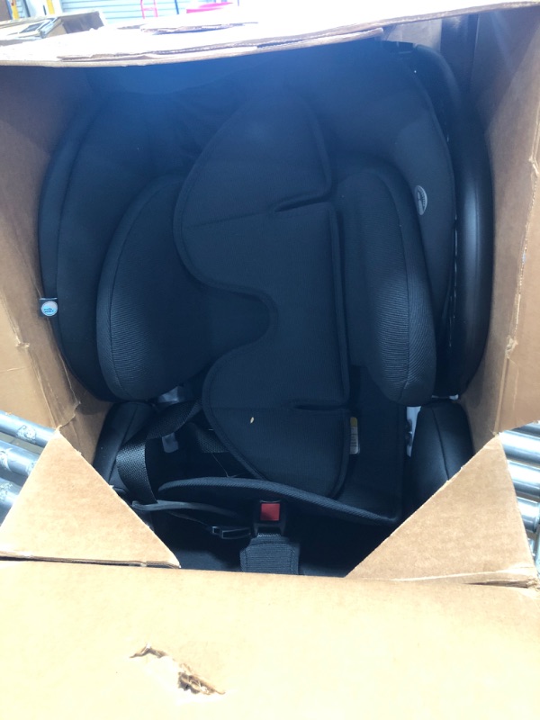 Photo 2 of Britax Boulevard ClickTight Convertible Car Seat