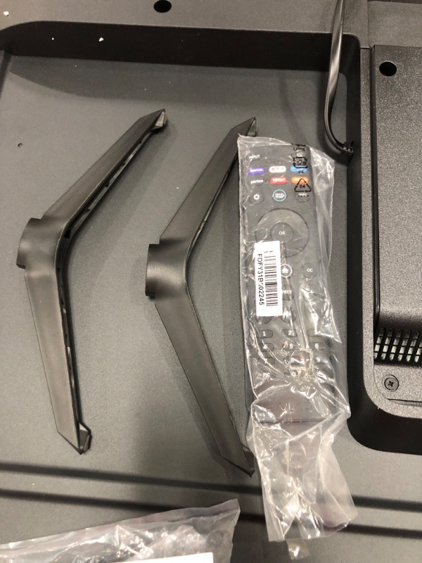 Photo 1 of **DISPLAYS ERROR MESSAGE **VIZIO 40-inch D-Series Full HD 1080p Smart TV with AMD FreeSync, Apple AirPlay and Chromecast Built-in, Alexa Compatibility, D40f-J09, 2022 Model

