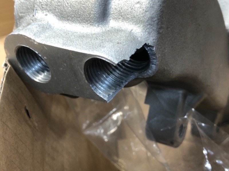 Photo 1 of *Damage See Photos* Gates 45002 Premium Engine Water Pump