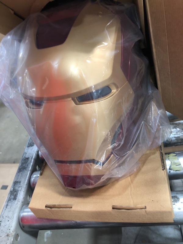 Photo 3 of Avengers Marvel Legends Iron Man Electronic Helmet - Multicolor Characters