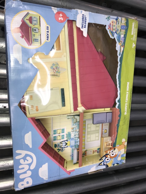 Photo 2 of Bluey Family Home Playset