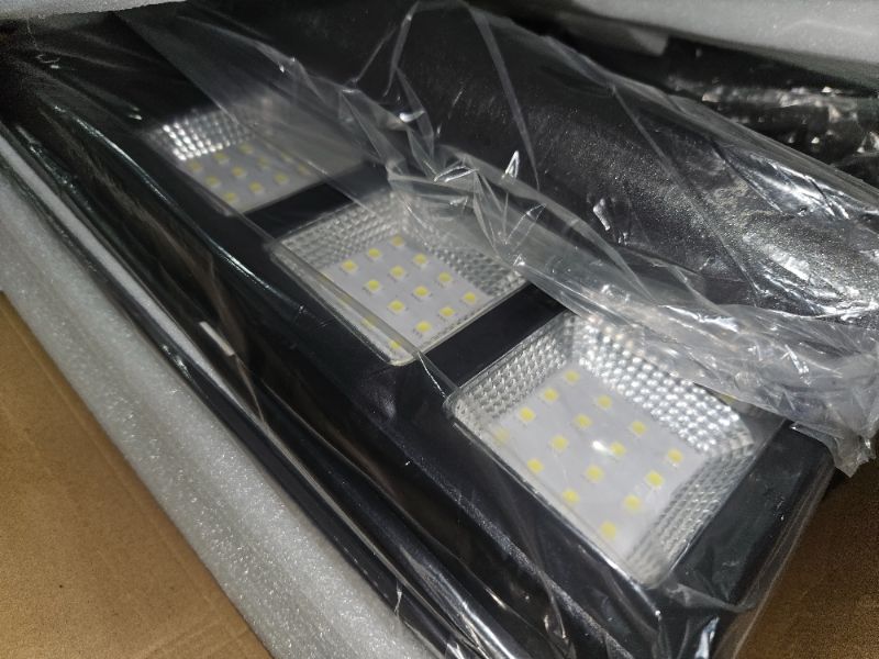 Photo 2 of (LOOSE HARDWARE) JAYNLT 2PACK 600W Solar Street Lights Outdoor Waterproof,6500K 60000LM Commercial Solar Parking Lot Lights, Dusk to Dawn Led Street Lights Solar Powered with Motion Sensor for Yard, Street 600W-2PACK