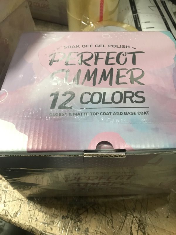 Photo 1 of 12 perfect summer colors/
