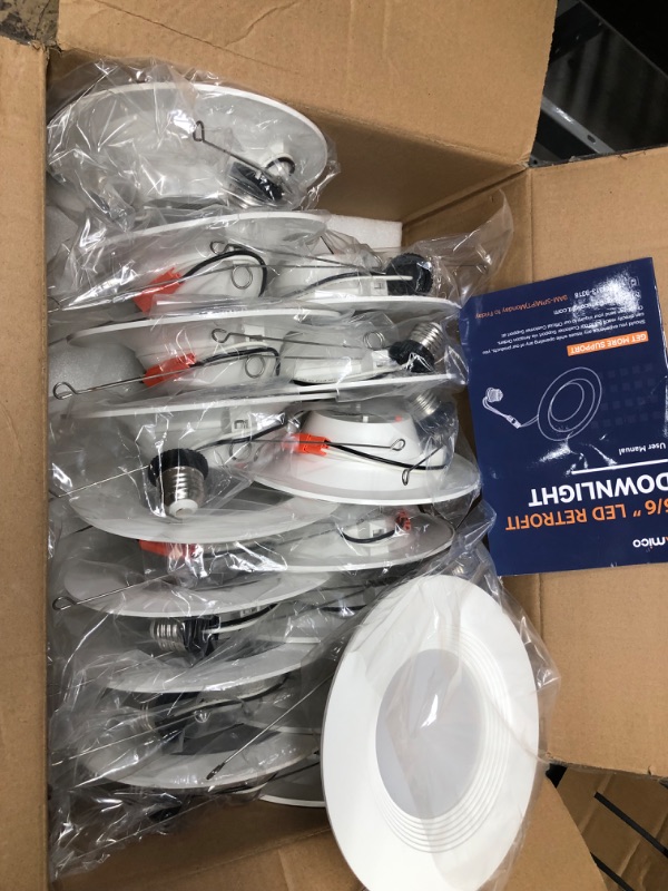 Photo 2 of 12 Pack 5/6 Inch LED Can Lights Retrofit Recessed Lighting, 5CCT 6 Inch Recessed Lights Selectable 2700K-6000K Dimmable, 12W=75W, 1200LM Downlight with Metal Smooth Trim-ETL and Energy Star Certified
