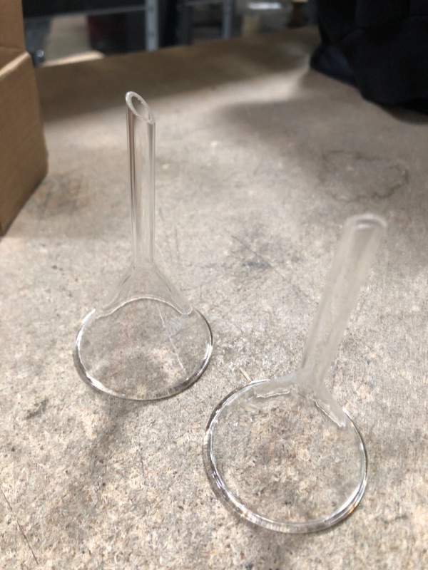 Photo 2 of 2pcs Glass Funnel Lab Glass Funnels 60mm Diameter,100mm Length Plain Stem Best for Laboratory