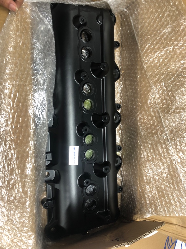 Photo 2 of MITZONE Upgrade Aluminium Valve Cover Compatible with 2011-2018 Jeep Dodge RAM Chrysler 5.7L 6.4L Vehicles - 300 Charger Challenger Durango 1500 2500 3500 Grand Cherokee Commander Replace 53022085AD