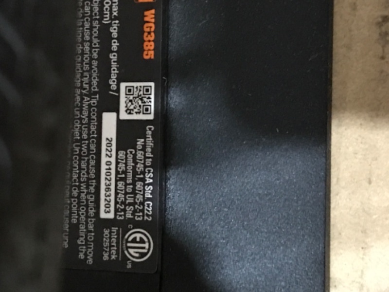 Photo 4 of ***NONFUNCTIONAL - SEE NOTES***
Worx Nitro 40V 16" Cordless Chainsaw Power Share PRO with Brushless Motor - WG385 (Batteries & Charger Included)