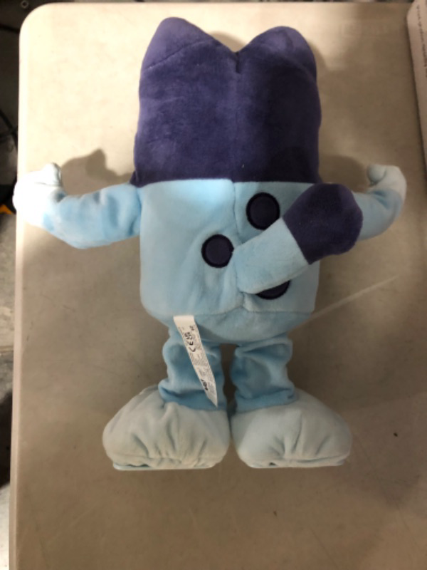 Photo 4 of Bluey Dance and Play 14" Animated Plush | Over 55 Phrases and Songs *SEE NOTES*