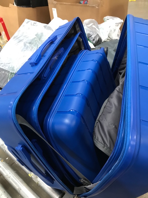 Photo 2 of Rockland Pasadena Hardside Expandable Spinner Wheel Luggage, Blue, 19", 23", 27" 19", 23", 27" BLUE