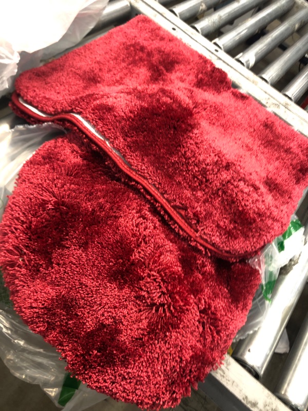 Photo 2 of 3 Piece Solid Bathroom Rug Set Includes Bath Rug, Contour Mat, and Toilet Lid Cover (Red)
