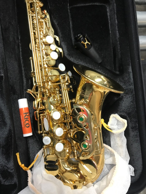 Photo 3 of Jean Paul USA Soprano Saxophone, Gold (SS-400GP) Gold Saxophone