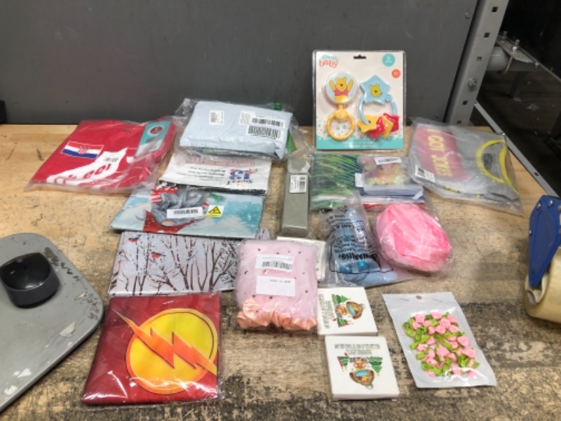 Photo 1 of 19 PIECE KID GIFT AND ACCESSORY BUNDLE