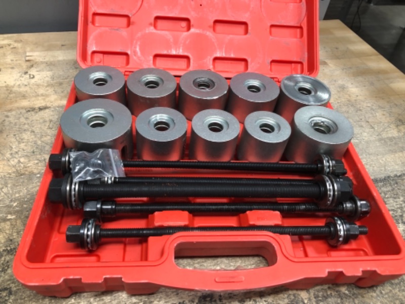 Photo 2 of DAYUAN 27pc Universal Press and Pull Sleeve Kit Bush Bearing Removal Insertion Tool Set