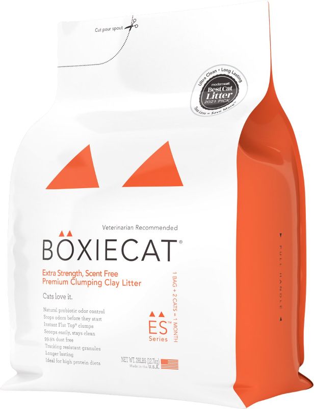 Photo 1 of Boxiecat Extra Strength Unscented Clumping Clay Cat Litter
