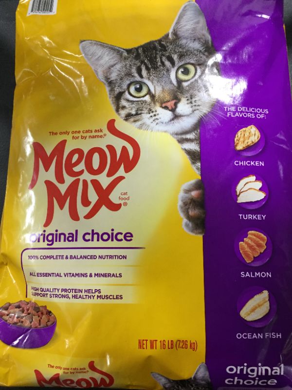 Meow Mix Original Choice with Flavors of Chicken, Turkey & Salmon Adult Complete for sale