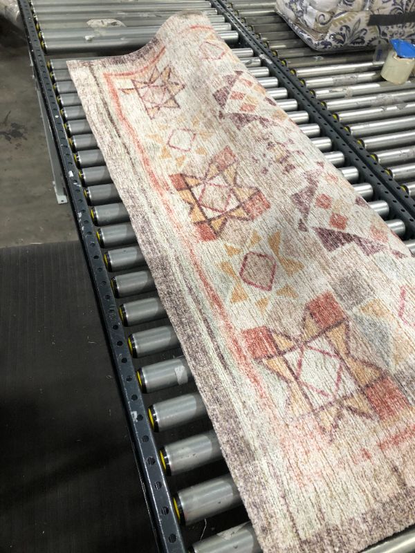 Photo 2 of 5'x7' Distressed Geo Persian Style Rug Blush