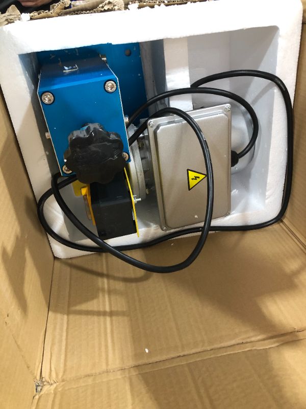 Photo 2 of Automatic Electric Wire Stripping Machine, Scrap Cable Stripper for Scrap Copper Recycling, Compact & Portable Aluminum Alloy Construction, Extra Blade Included, 1.5mm-25mm1
