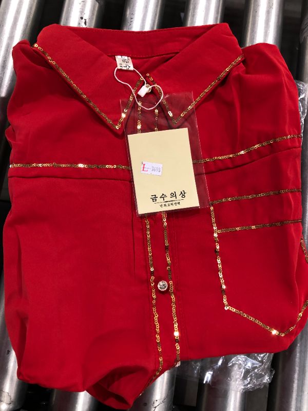 Photo 1 of Generic red botton up 
Size L