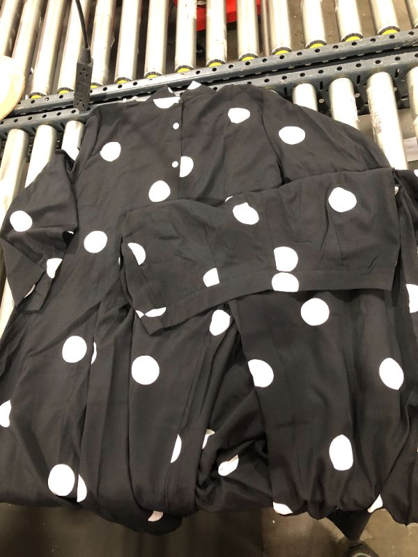 Photo 1 of Generic polka dot outfit 2piece 
Size XXL
