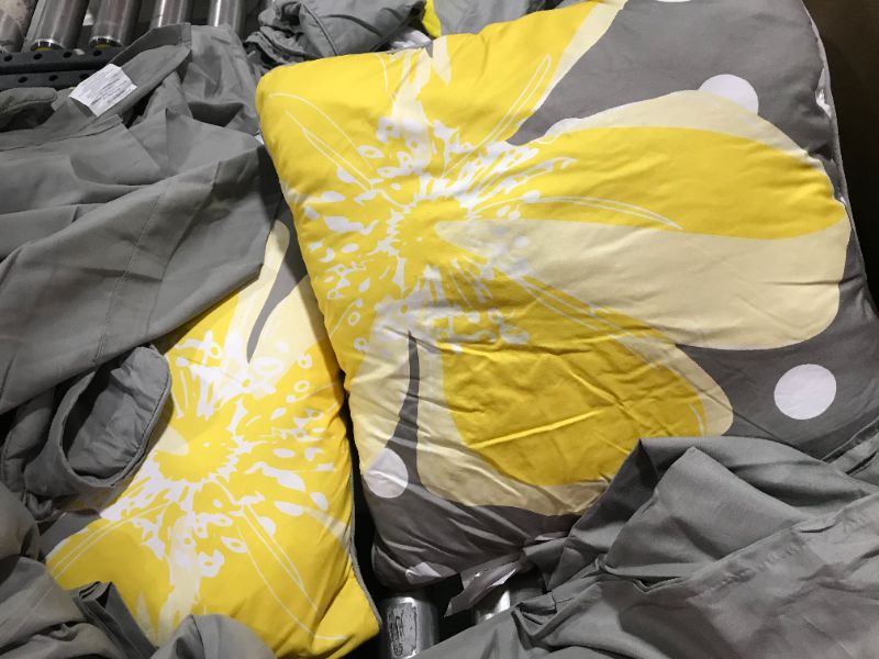 Photo 1 of Comforter Set, Flower Floral Pattern Printed on Light Gray Grey, Soft Bedding ---king