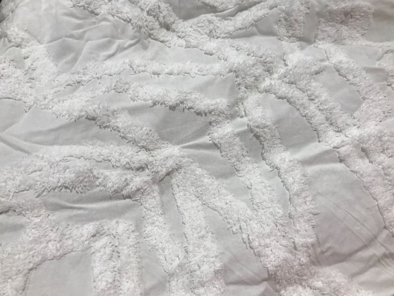 Photo 2 of 104in x 94in comforter textured white