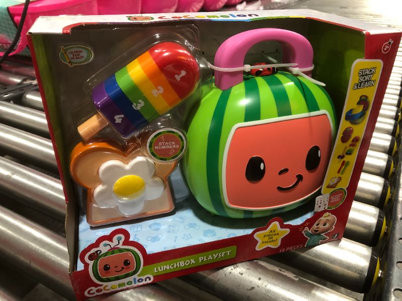 Photo 2 of CoComelon Lunchbox Playset

