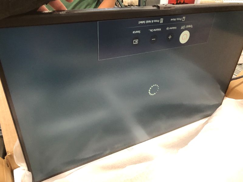 Photo 1 of Samsung - AM702 Series 32" Smart Tizen 4K UHD Monitor (HDMI, USB-C) - Black
