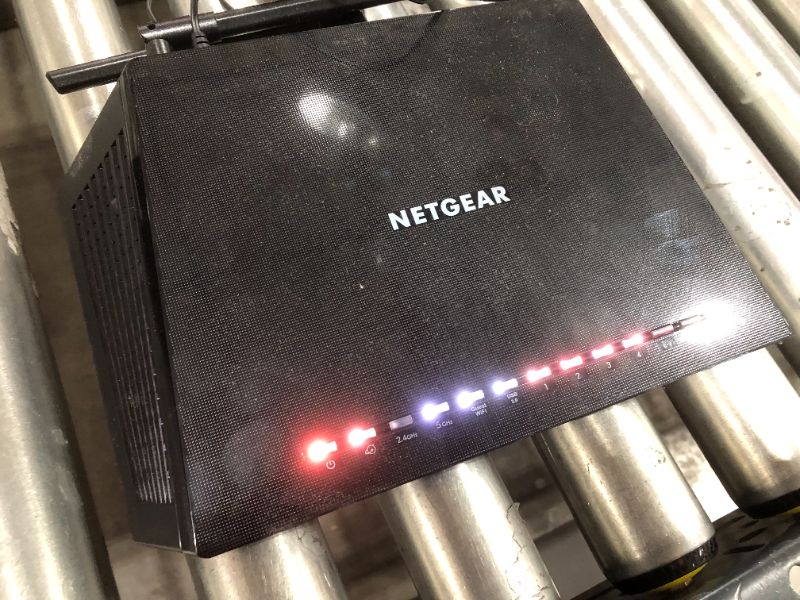 Photo 2 of NETGEAR Nighthawk Smart Wi-Fi Router, R6700 - AC1750 Wireless Speed Up to 1750 Mbps | Up to 1500 Sq Ft Coverage & 25 Devices | 4 x 1G Ethernet and 1 x 3.0 USB Ports | Armor Security
