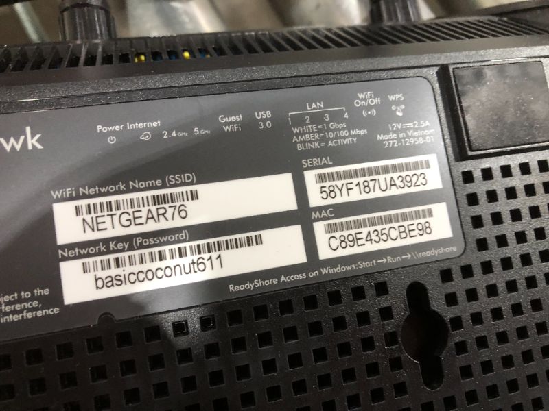 Photo 1 of NETGEAR Nighthawk Smart Wi-Fi Router, R6700 - AC1750 Wireless Speed Up to 1750 Mbps | Up to 1500 Sq Ft Coverage & 25 Devices | 4 x 1G Ethernet and 1 x 3.0 USB Ports | Armor Security
