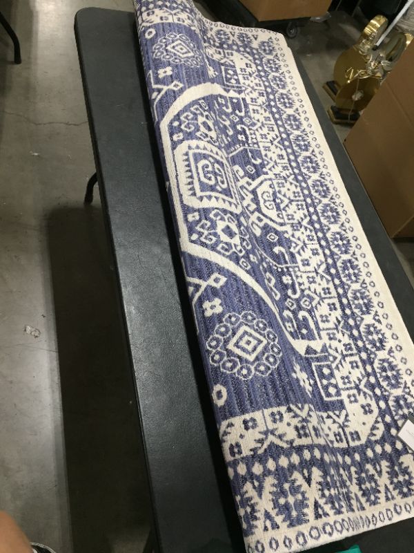 Photo 2 of 5' x 7' Jacquard Woven Area Rug 