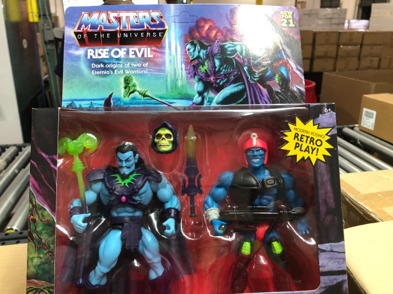 Photo 2 of Masters of the Universe Keldor and Kronis Rise of Evil Action Figure Set, 5 Pieces
