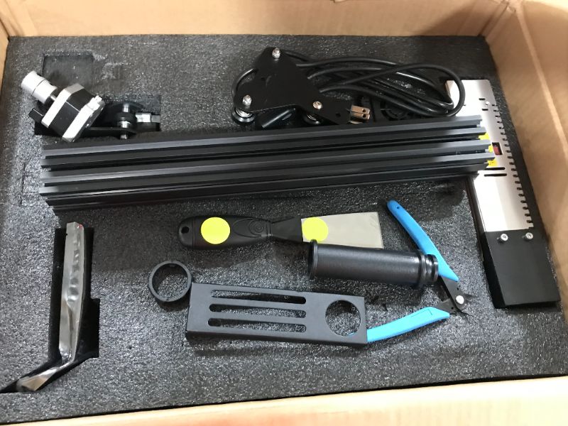 Photo 1 of Official Creality Ender 3 3D Printer Fully Open Source with Resume Printing Function DIY 3D Printers Printing Size 8.66x8.66x9.84 inch
